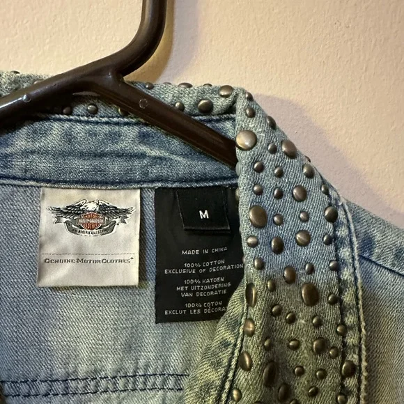 Harley Davidson snap up faded denim shirt with steel bling collar - Picture 11 of 12